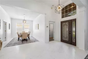 10254 Shadow Branch Dr, Tampa, FL 33647 - Photo 3