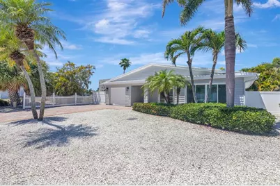 308 173rd Avenue E, North Redington Beach, FL 33708 - Photo 5