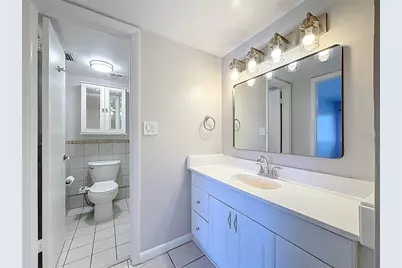 890 N Village Drive N #204, Saint Petersburg, FL 33716 - Photo 29