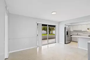865 Imperial Dr, Largo, FL 33771 - Photo 9