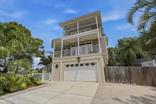 196 Shore Dr, Palm Harbor, FL 34683 - Photo 63