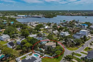 196 Shore Dr, Palm Harbor, FL 34683 - Photo 61