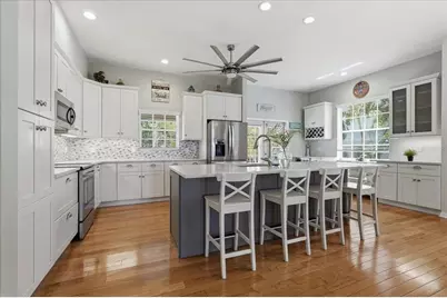196 Shore Drive, Palm Harbor, FL 34683 - Photo 19