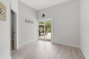 196 Shore Dr, Palm Harbor, FL 34683 - Photo 45