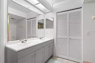 2668 Bentley Dr, Palm Harbor, FL 34684 - Photo 19