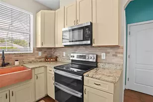7104 Moss Ledge Run, Land O Lakes, FL 34637 - Photo 13