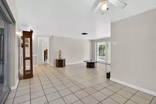 3320 Columbus Dr, Holiday, FL 34691 - Photo 5