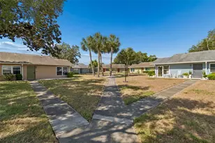 1904 Canterbury Ln, Sun City Center, FL 33573 - Photo 7