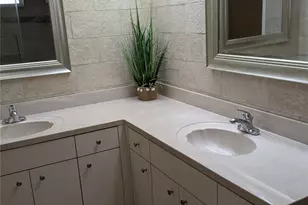 212 Poinciana Ln, Largo, FL 33770 - Photo 13