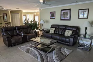 212 Poinciana Ln, Largo, FL 33770 - Photo 5