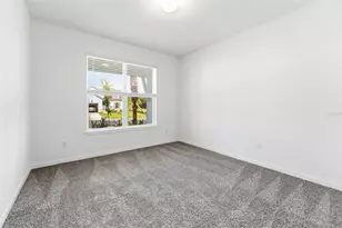 37834 Clinch Cir, Zephyrhills, FL 33540 - Photo 11