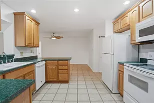 26916 Magnolia Blvd, Lutz, FL 33559 - Photo 11