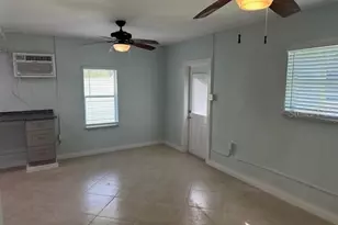61 81st Ave, Treasure Island, FL 33706 - Photo 5