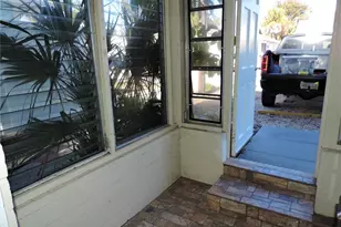 61 81st Ave, Treasure Island, FL 33706 - Photo 15