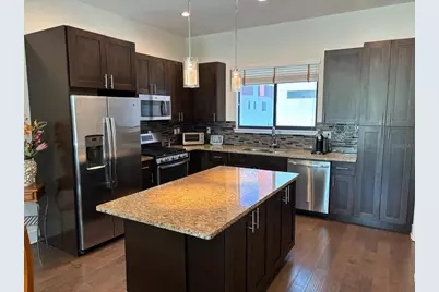130 8th Street N, Saint Petersburg, FL 33701 - Photo 19