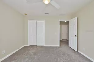1063 Paseo Del Rio NE, Saint Petersburg, FL 33702 - Photo 35