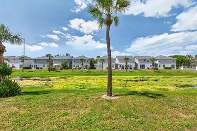 1063 Paseo Del Rio NE, Saint Petersburg, FL 33702 - Photo 39