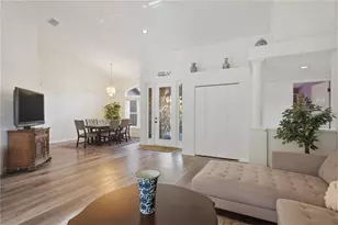 791 Weathersfield Dr, Dunedin, FL 34698 - Photo 9