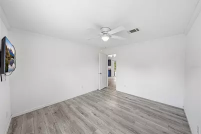 38645 Henry Drive, Zephyrhills, FL 33542 - Photo 33