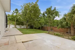 606 Tomoka Dr, Palm Harbor, FL 34683 - Photo 37