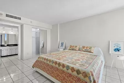 4822 Ocean Boulevard #11E, Sarasota, FL 34242 - Photo 17