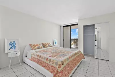 4822 Ocean Boulevard #11E, Sarasota, FL 34242 - Photo 3