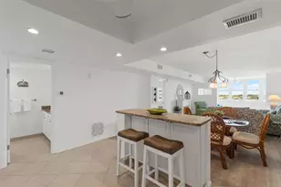 5130 Brittany Dr S, Saint Petersburg, FL 33715 - Photo 9