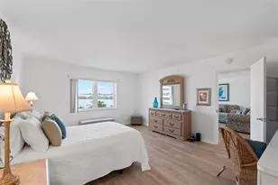 5130 Brittany Dr S, Saint Petersburg, FL 33715 - Photo 23
