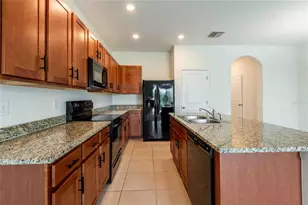1821 Hovenweep Rd, Wesley Chapel, FL 33543 - Photo 17