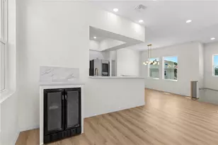 4234 4th St S, Saint Petersburg, FL 33705 - Photo 13
