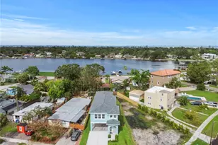 4234 4th St S, Saint Petersburg, FL 33705 - Photo 5