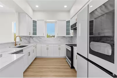 4234 4th Street S, Saint Petersburg, FL 33705 - Photo 17