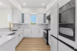 4234 4th St S, Saint Petersburg, FL 33705 - Photo 17