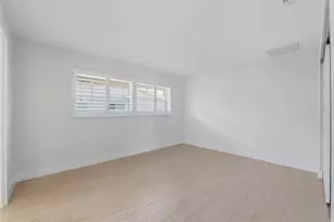 2080 Hawaii Ave NE, Saint Petersburg, FL 33703 - Photo 33