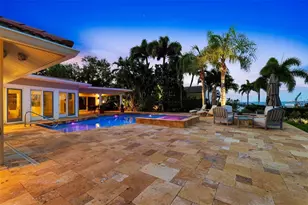 2080 Hawaii Ave NE, Saint Petersburg, FL 33703 - Photo 45