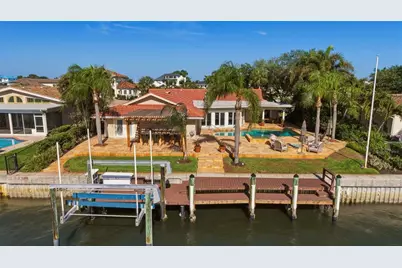 2080 Hawaii Avenue NE, Saint Petersburg, FL 33703 - Photo 31