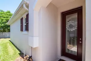 10455 Heron Hideaway Loop, Land O Lakes, FL 34638 - Photo 3