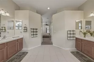 1542 Swamp Rose Ln, Trinity, FL 34655 - Photo 43