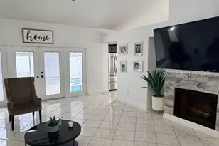 15126 Nighthawk Dr, Tampa, FL 33625 - Photo 3