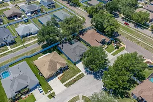 1603 Grand Heritage Blvd, Valrico, FL 33594 - Photo 7