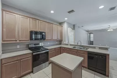 1603 Grand Heritage Boulevard, Valrico, FL 33594 - Photo 27