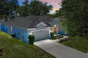 1603 Grand Heritage Blvd, Valrico, FL 33594 - Photo 3
