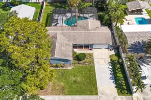 1894 Oakdale Ln N, Clearwater, FL 33764 - Photo 9
