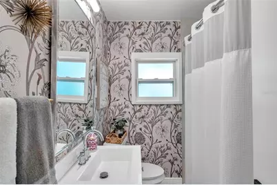 4019 W Bay To Bay Boulevard, Tampa, FL 33629 - Photo 9