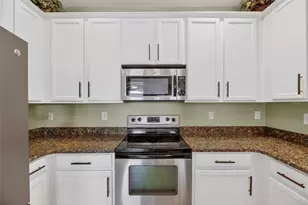 5667 Sunset Falls Dr, Apollo Beach, FL 33572 - Photo 17