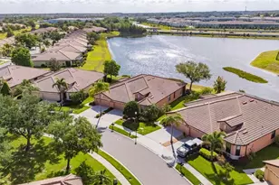 5667 Sunset Falls Dr, Apollo Beach, FL 33572 - Photo 51