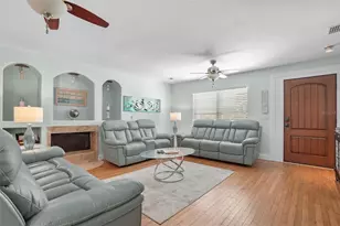 4800 16th St N, Saint Petersburg, FL 33703 - Photo 11