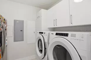 301 1st St S, Saint Petersburg, FL 33701 - Photo 43