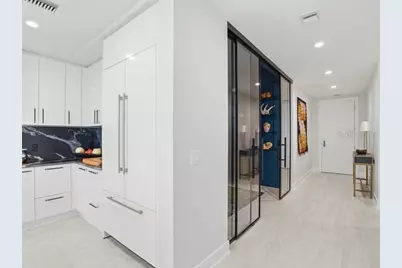 301 1st Street S #907, Saint Petersburg, FL 33701 - Photo 13