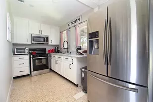 7716 E Comanche Ave, Tampa, FL 33610 - Photo 9